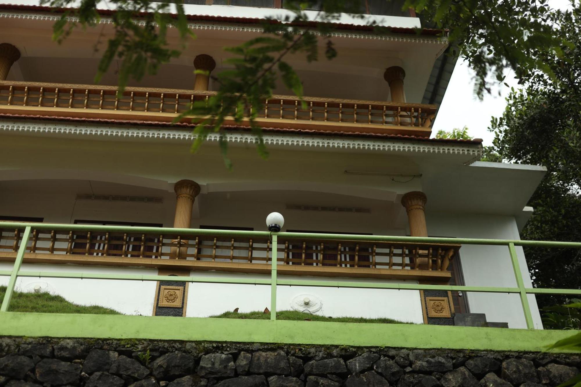 Ashramam Health Resort Kattappana Esterno foto