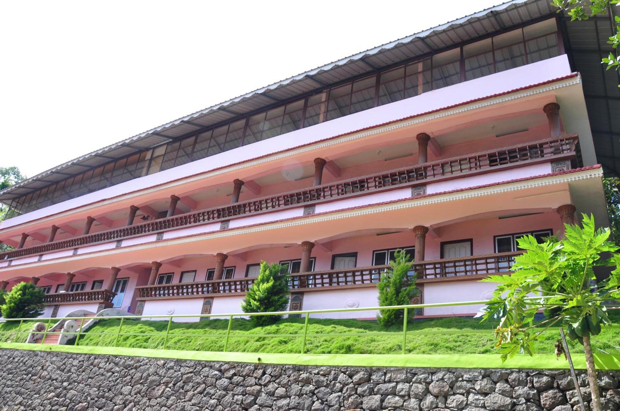 Ashramam Health Resort Kattappana Esterno foto