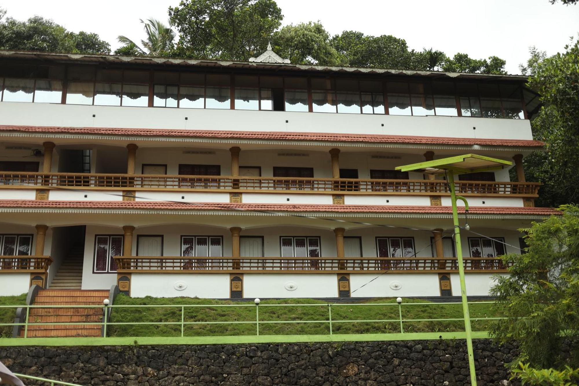 Ashramam Health Resort Kattappana Esterno foto